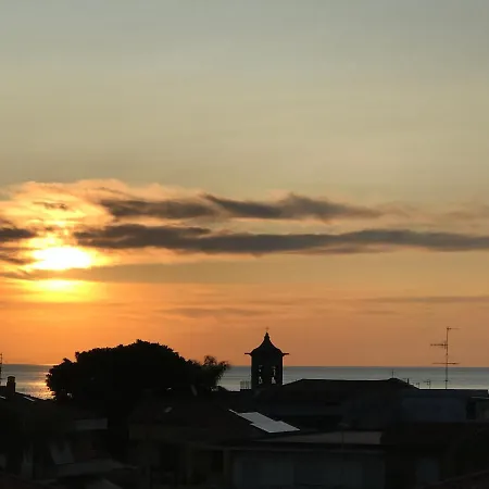 Path House - Etna & Sea View Aparthotel 4*
