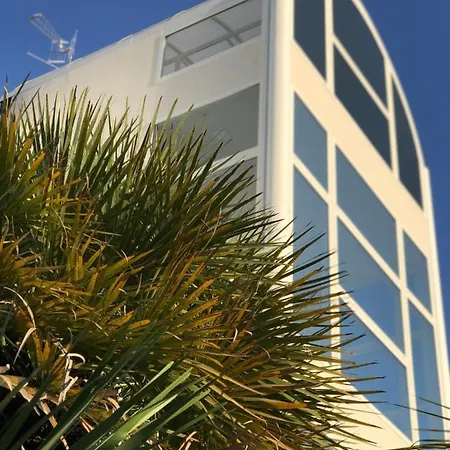 Path House - Etna & Sea View ريبوسْتو