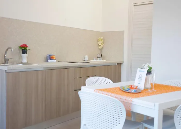 מלון דירות Path House - Etna & Sea View 4*