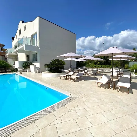Path House - Etna & Sea View Aparthotel *