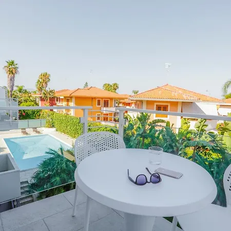 Path House - Etna & Sea View Aparthotel Riposto