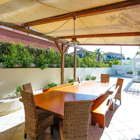 Path House By Wonderful Italy Riposto